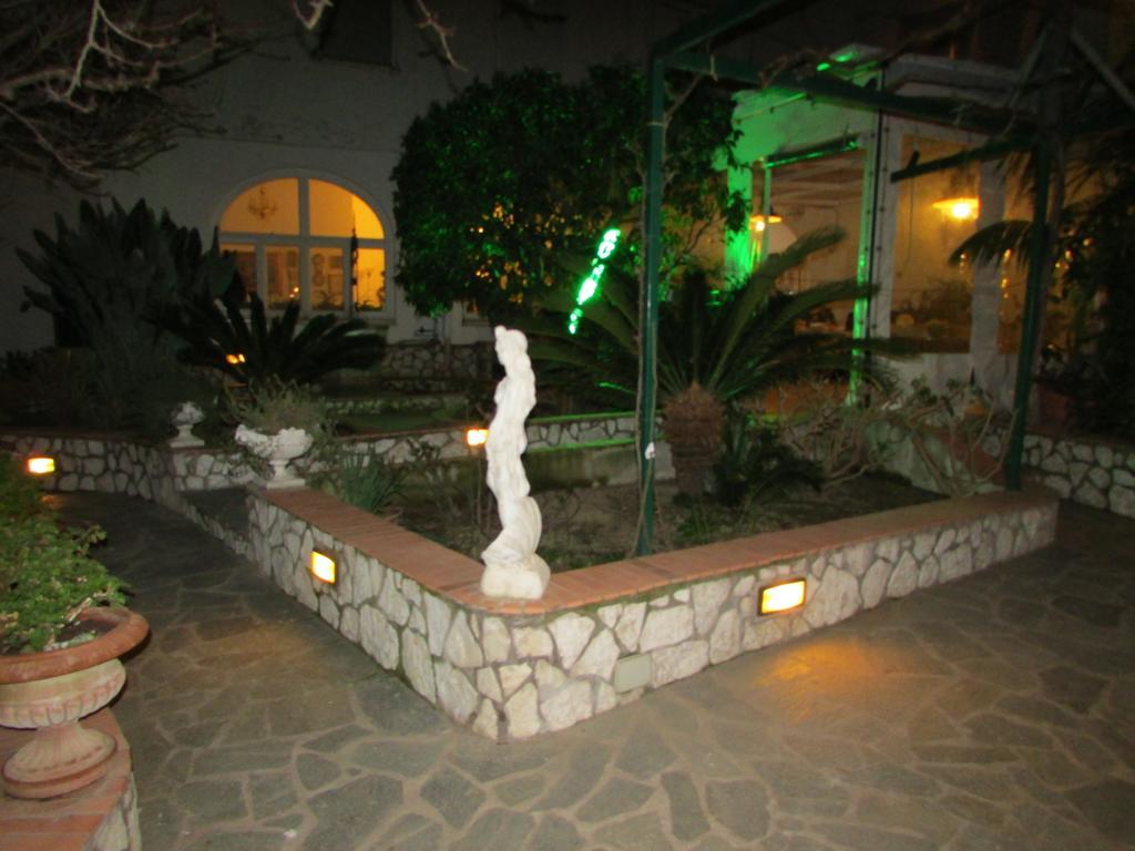 B&B Palazzo A Mare Capri Luaran gambar